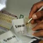 Mega-Sena acumula e prêmio principal sobe para R$ 45 milhões