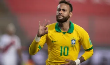 Neymar é alvo de crítica de Erika Januza após eliminação do Brasil