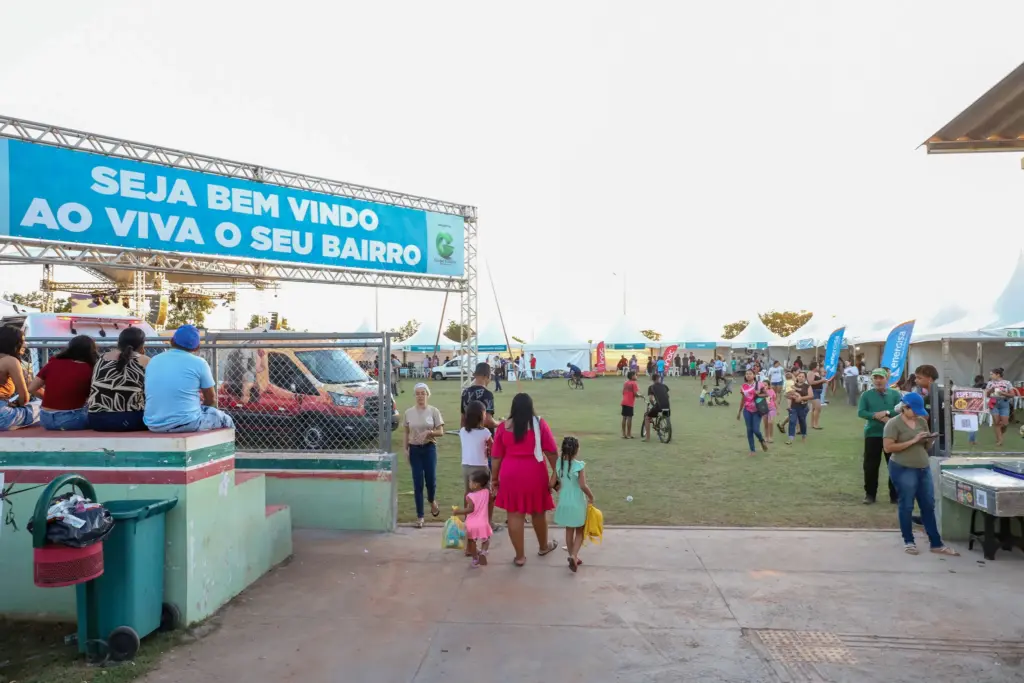Prefeitura de Várzea Grande descentraliza serviços públicos com grande adesão no projeto Viva Seu Bairro