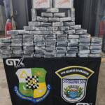 Polícia Militar localiza avião acidentado com 78 tabletes de cocaína e dois corpos em decomposição em MT