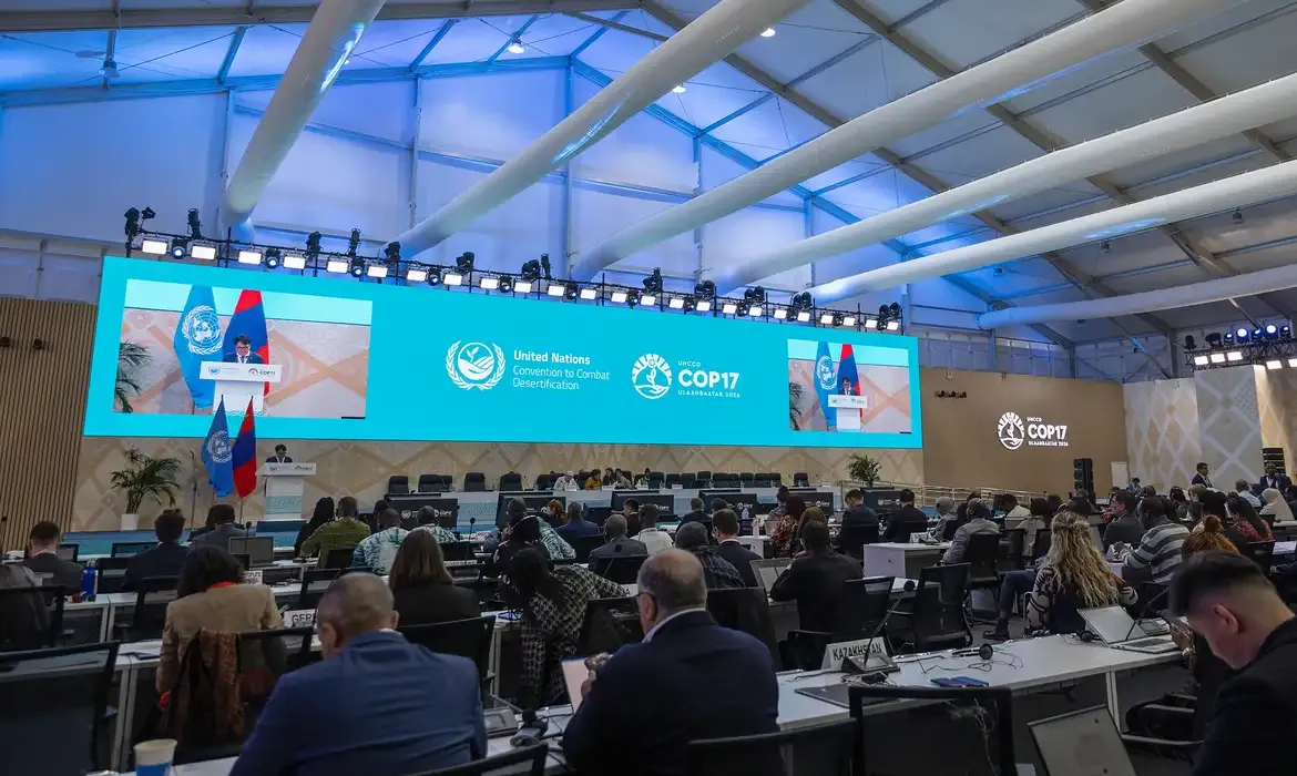 Degelo ameaça água e clima na Ásia Central