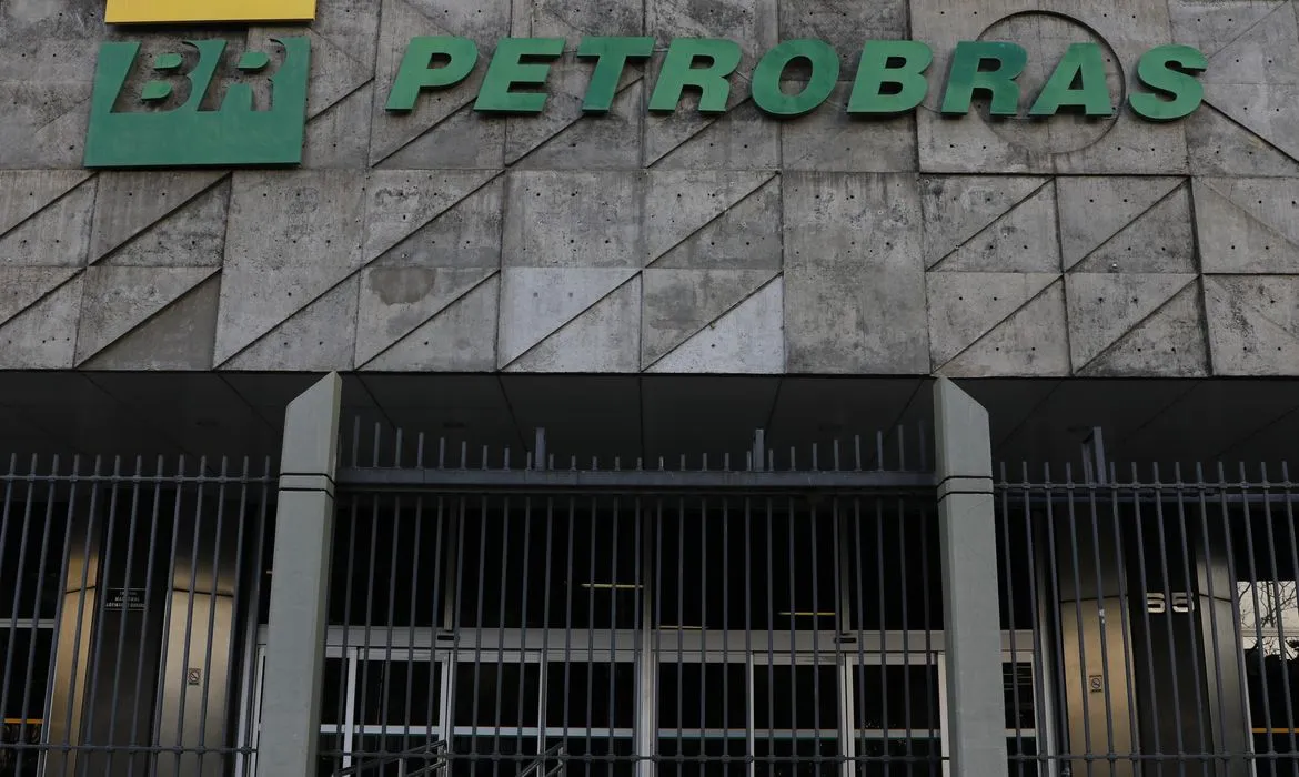 Petrobras confirma petróleo na Foz do Amazonas