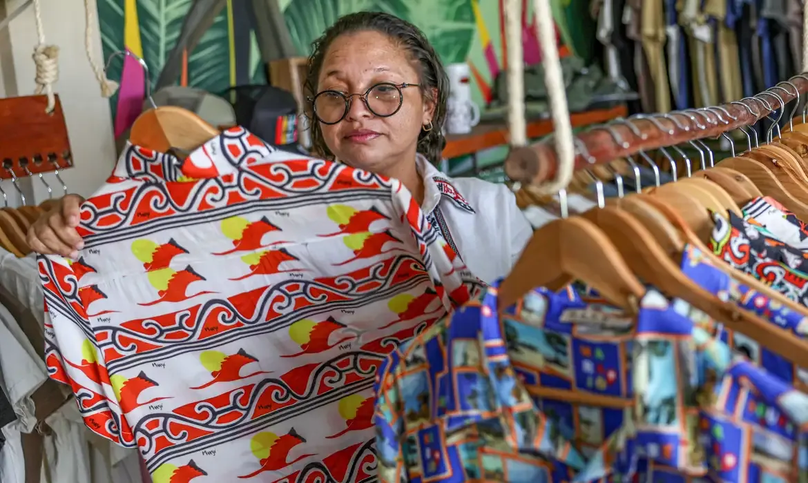 Capacitação em IA abre 5 mil vagas para empreendedoras