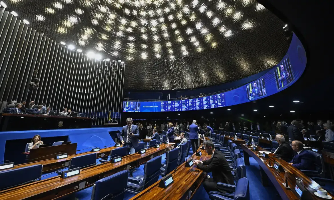 Empréstimos de US$ 1,8 bi são aprovados pelo Senado