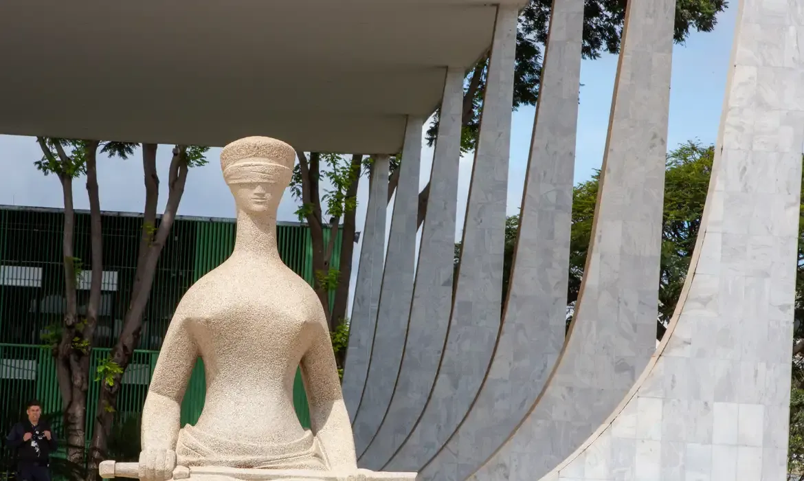 Licenciamento é alvo de questionamento da DPU no STF