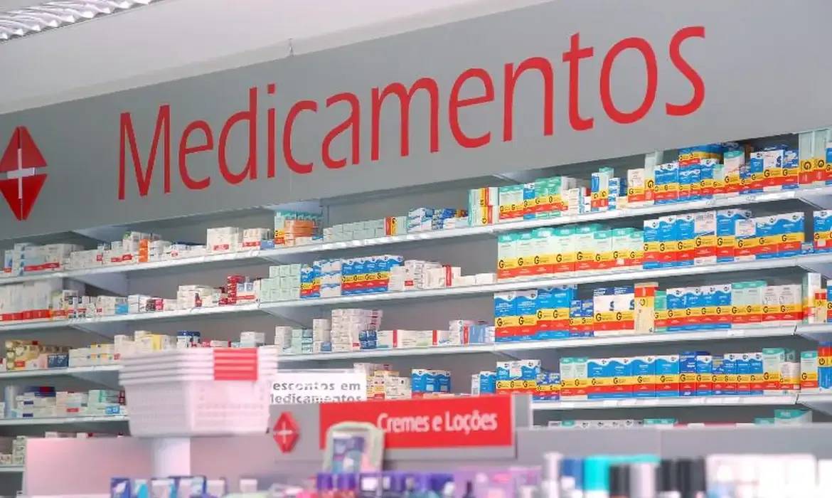 Farmácia Popular pode ampliar serviços com novos exames