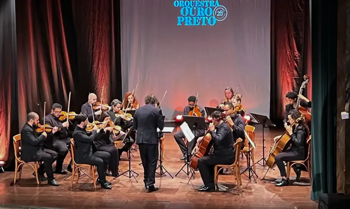 Orquestra Ouro Preto reúne Samuel Rosa e Alceu Valença