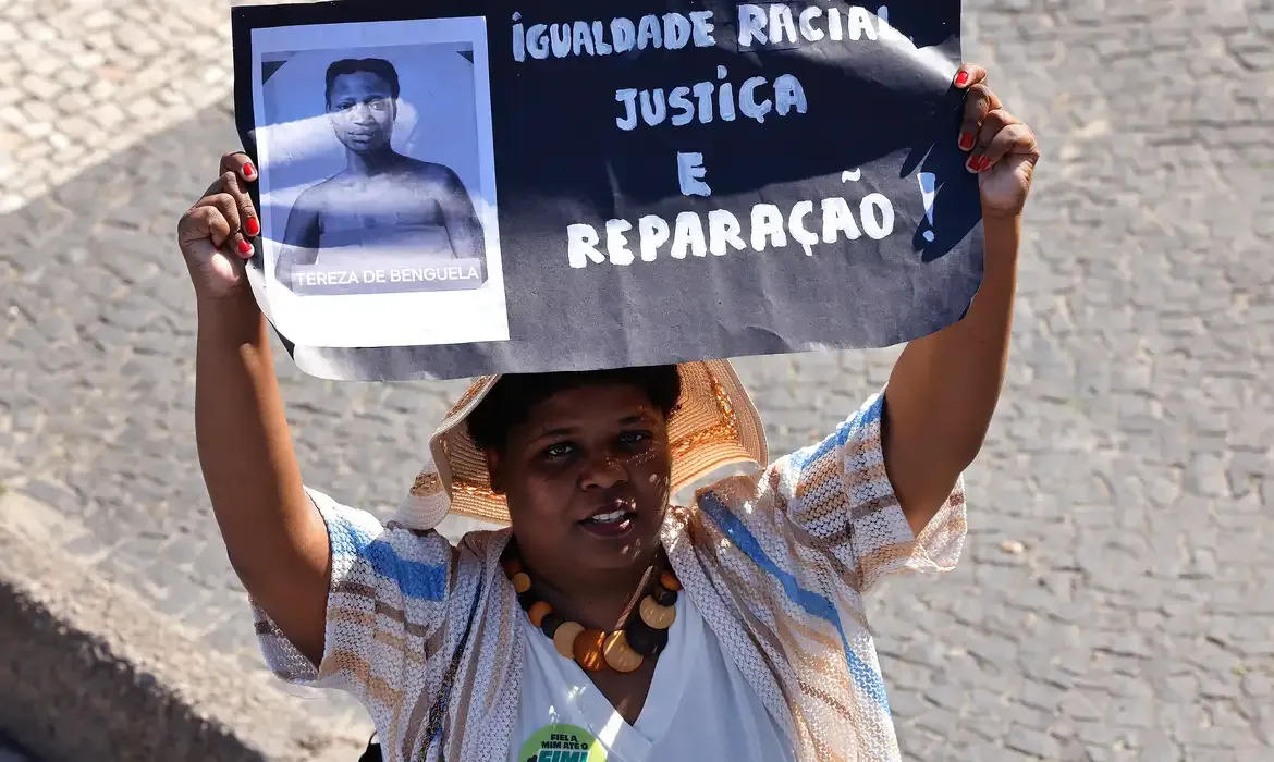 Candidaturas negras chegam a 49,8% nas eleições de 2026