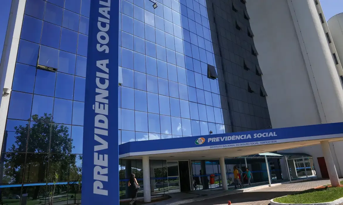 Previdência terá R$ 5 bilhões a menos em 2027
