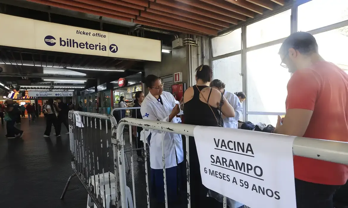 Vacina contra sarampo é reforçada pelo Ministério da Saúde