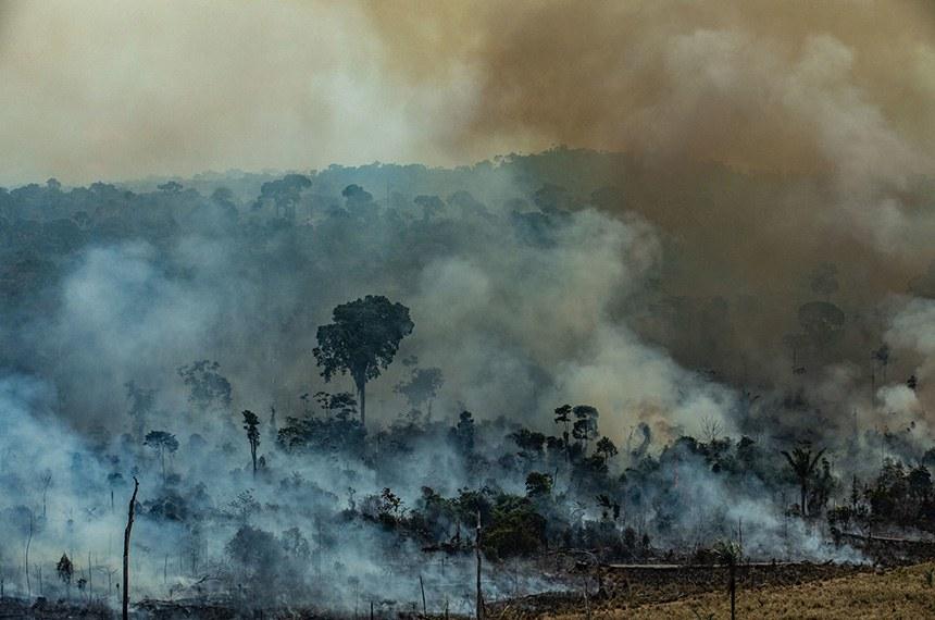 Acrimat lança cartilha para auxiliar pecuaristas na prevenção de incêndios e cumprimento da legislação