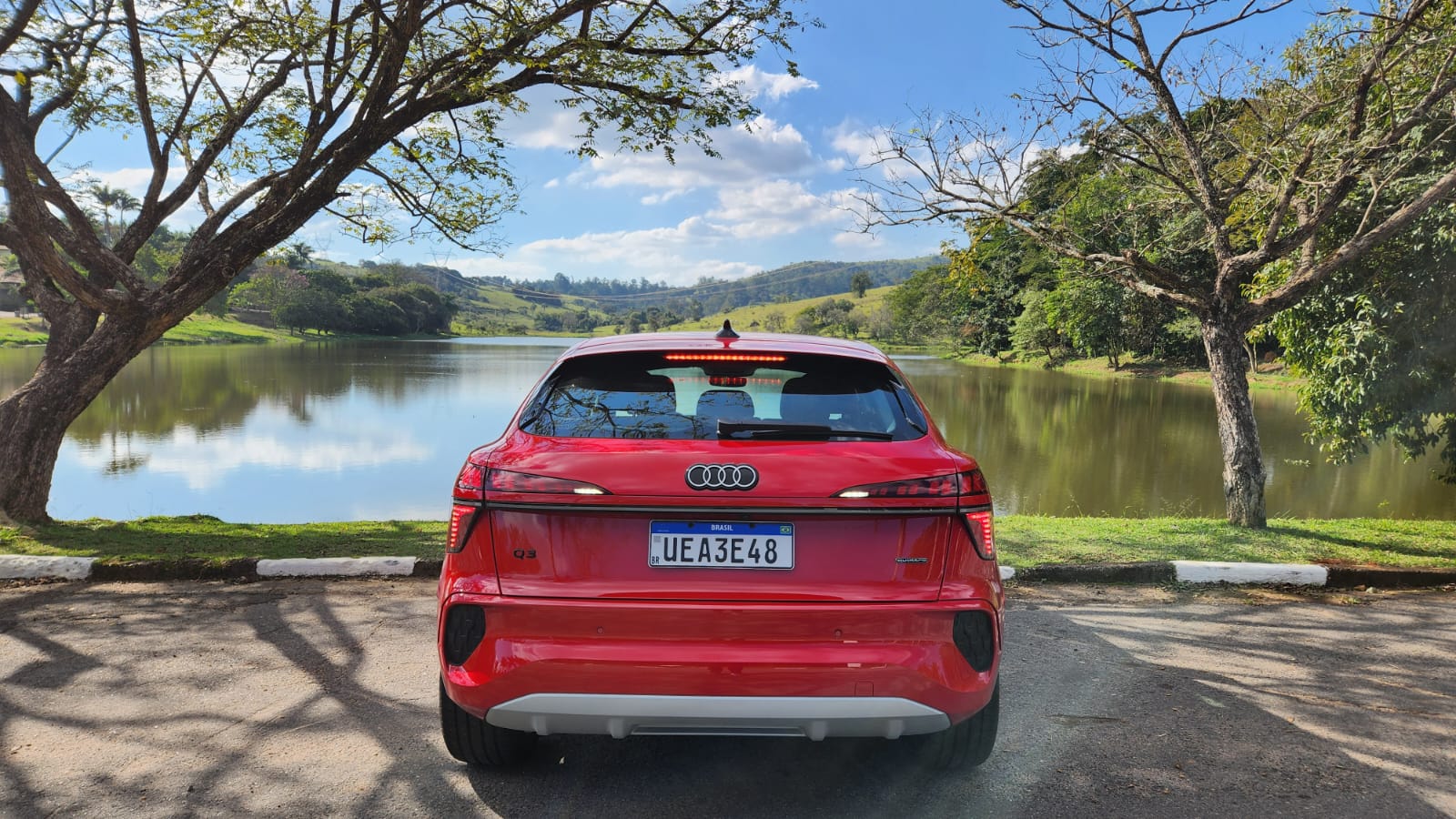 Audi Q3 Sportback une desempenho e tecnologia no segmento premium   Sérgio Dias (10)