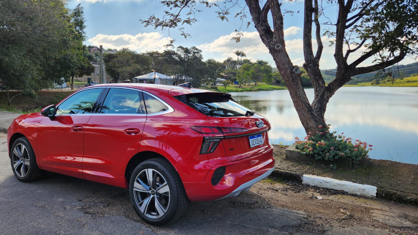 Audi Q3 Sportback une desempenho e tecnologia no segmento premium   Sérgio Dias (27)