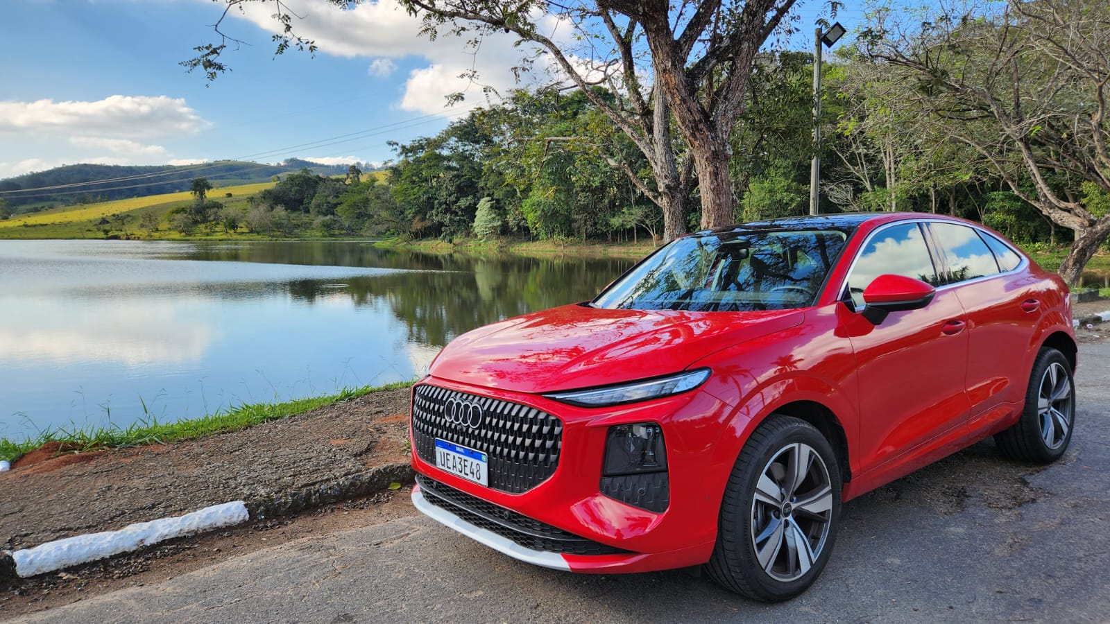 Audi Q3 Sportback une desempenho e tecnologia no segmento premium   Sérgio Dias (28)