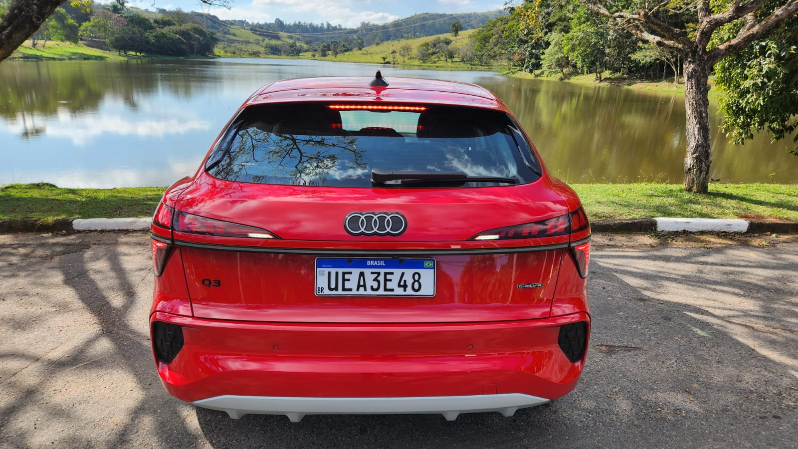 Audi Q3 Sportback une desempenho e tecnologia no segmento premium   Sérgio Dias (9)