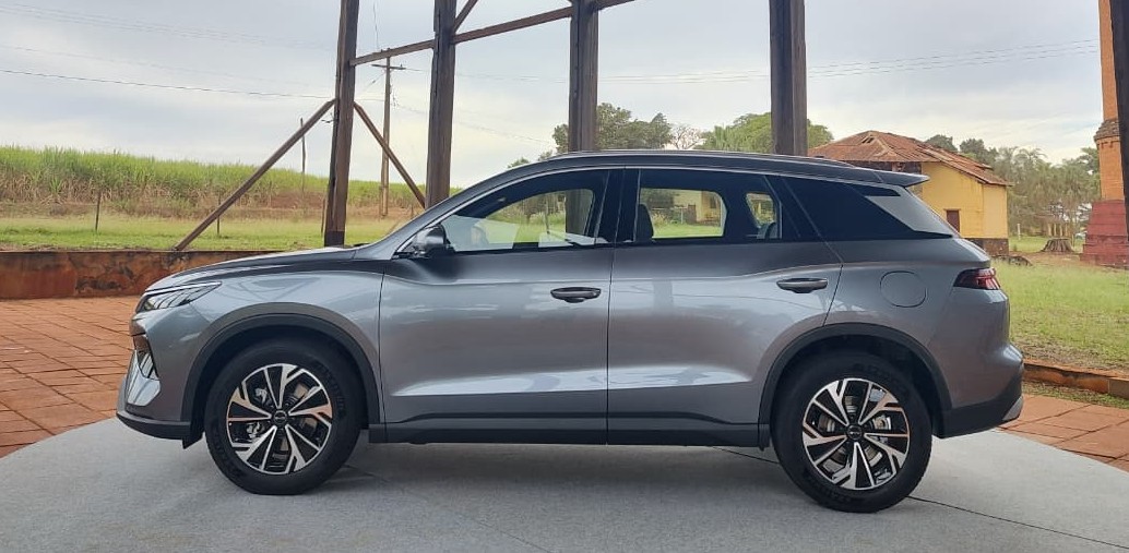 BYD Song Pro Flex une tecnologia híbrida e combustível renovável Mateus Dias (11)