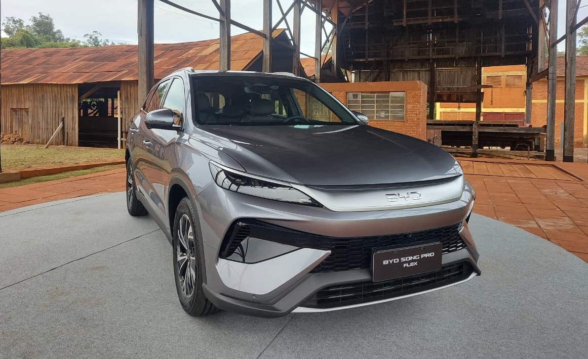 BYD Song Pro Flex une tecnologia híbrida e combustível renovável Mateus Dias (14)