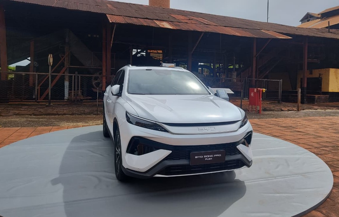 BYD Song Pro Flex une tecnologia híbrida e combustível renovável Mateus Dias (2)