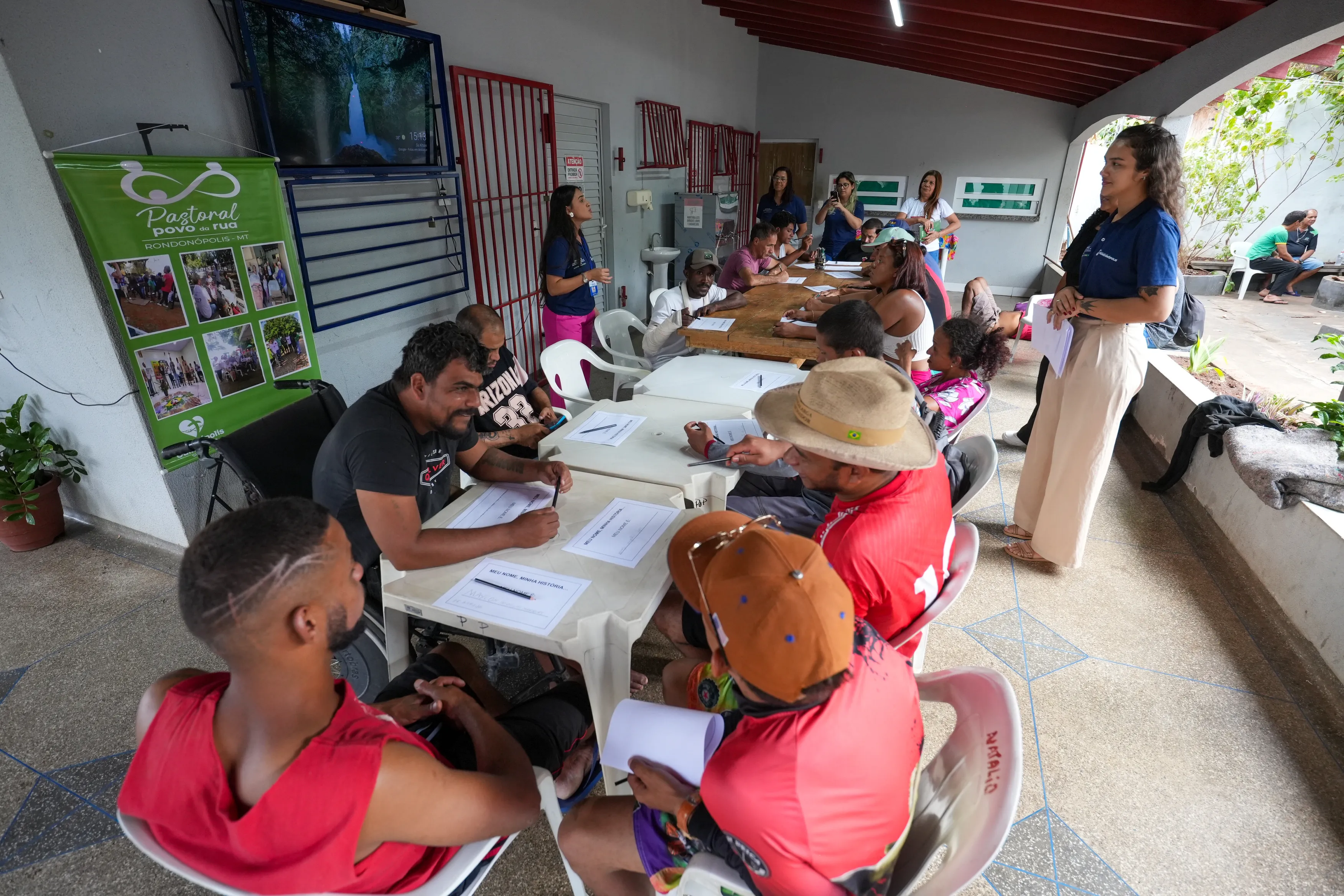 Centro Pop de Rondonópolis promove mutirão de cidadania e saúde no Dia Nacional de Luta da População em Situação de Rua