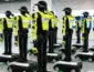 Robôs policiais já orientaram 170 mil no trânsito