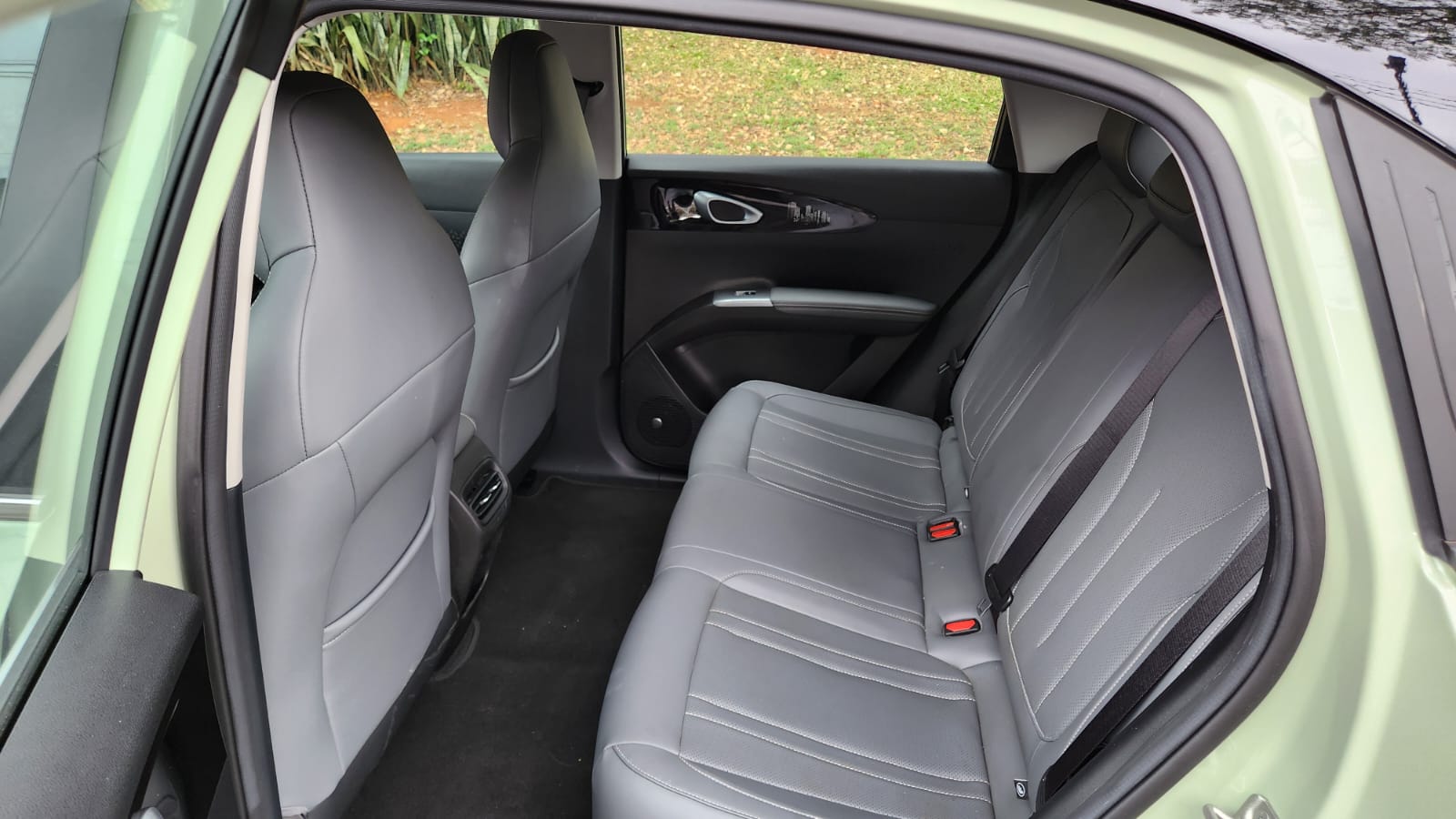 Geely EX2 revela vantagens do veículo elétrico no cotidiano urbano   Sérgio Dias (10)