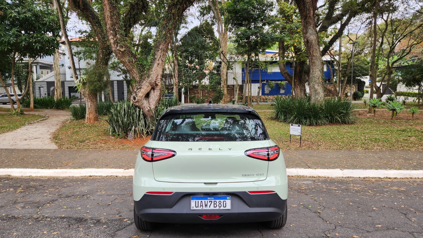 Geely EX2 revela vantagens do veículo elétrico no cotidiano urbano   Sérgio Dias (5)