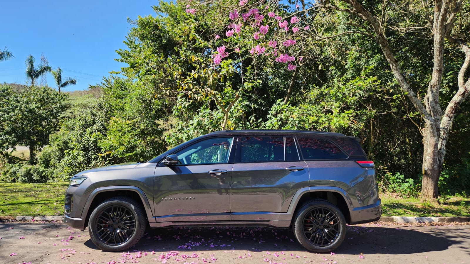 Linha Commander 2027 reforça evolução da Jeep no Brasil