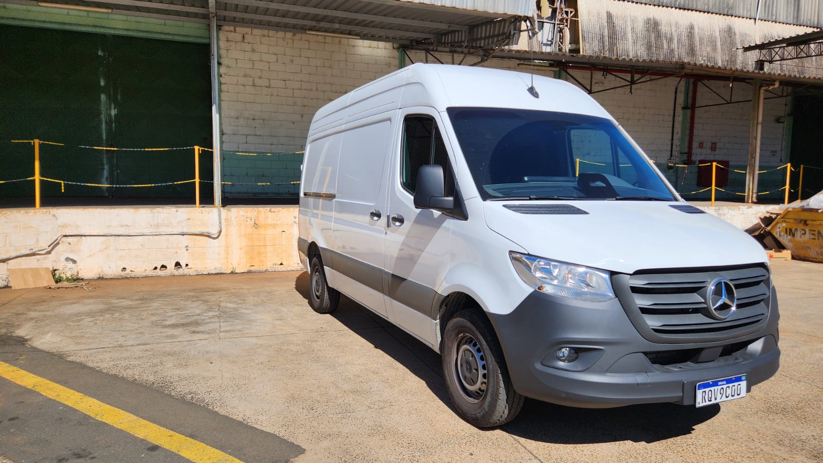 Mercedes Benz Sprinter Automática aproxima van da experiência de um automóvel Sérgio Dias (16)
