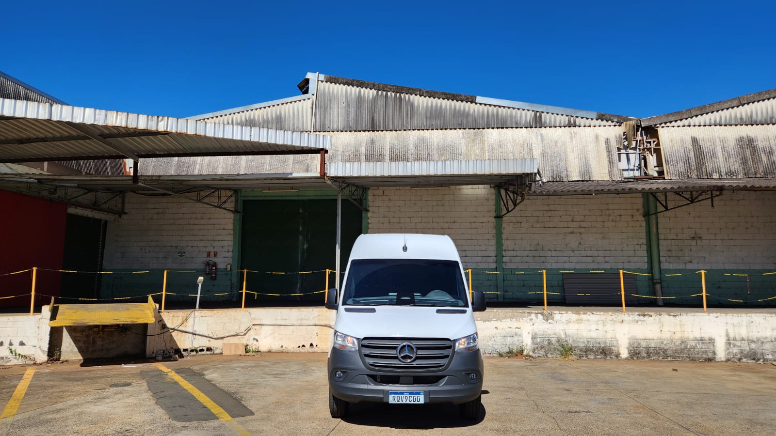 Mercedes Benz Sprinter Automática aproxima van da experiência de um automóvel Sérgio Dias (17)