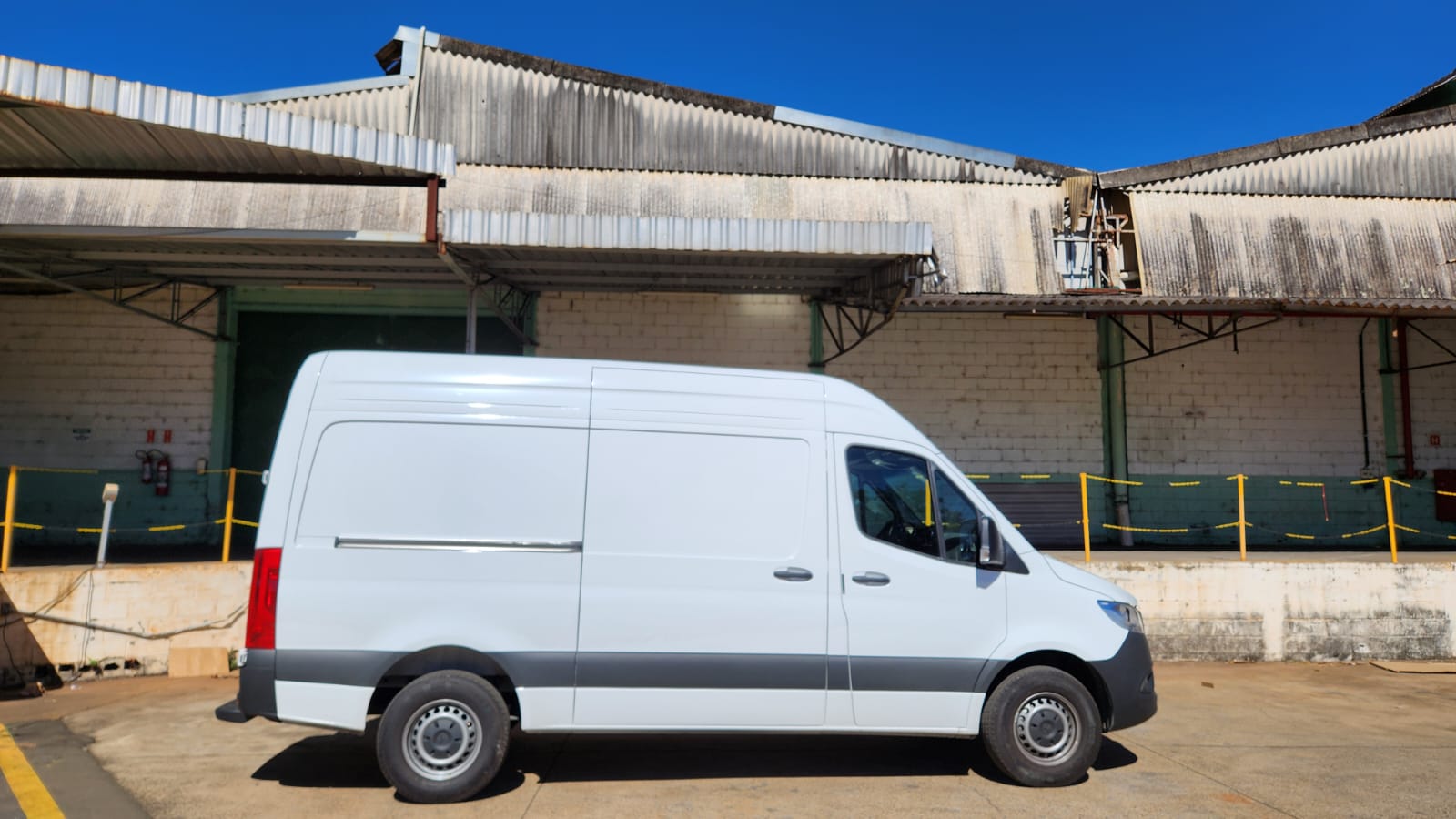 Mercedes Benz Sprinter Automática aproxima van da experiência de um automóvel Sérgio Dias (21)