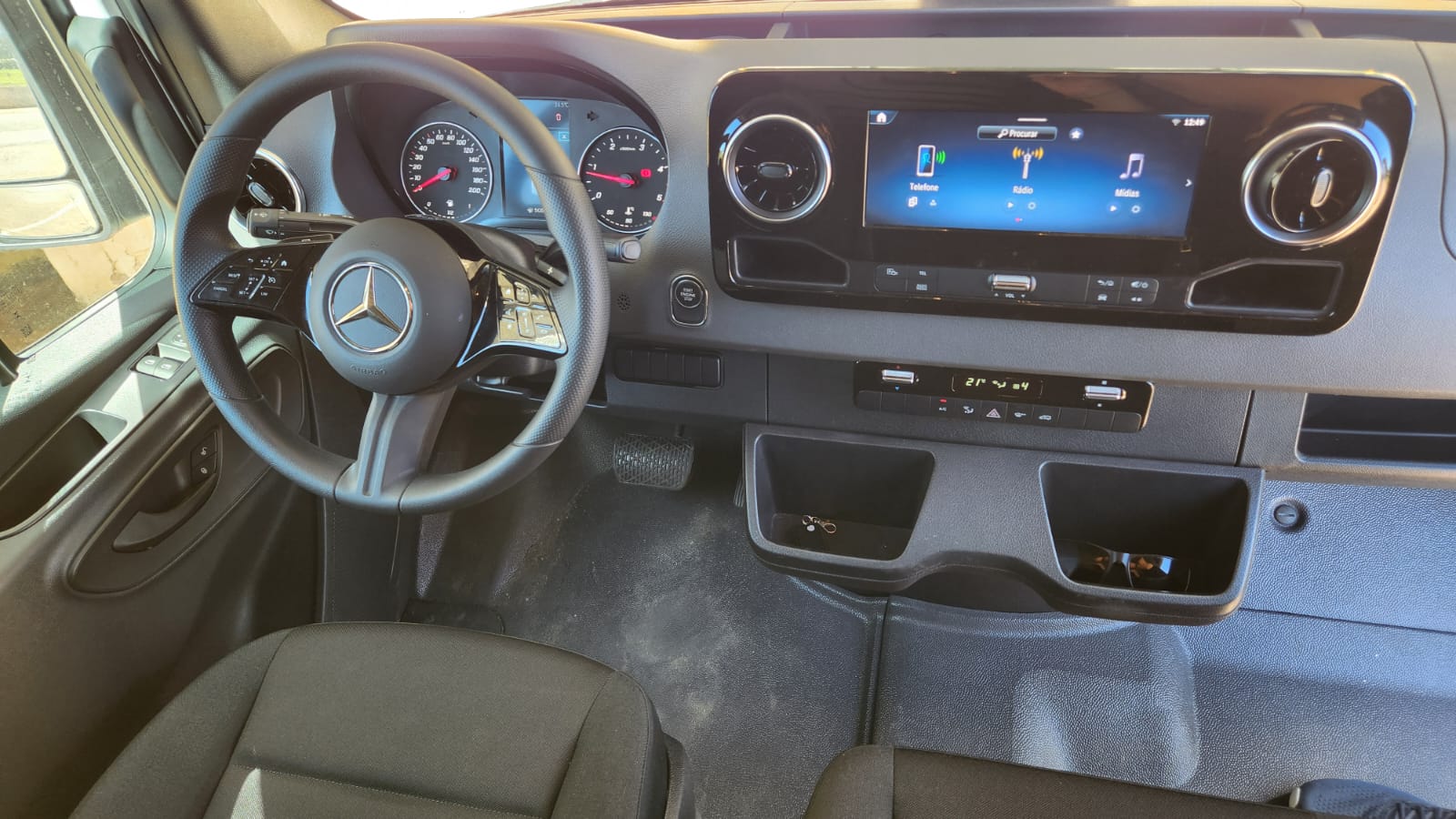 Mercedes Benz Sprinter Automática aproxima van da experiência de um automóvel Sérgio Dias (8)