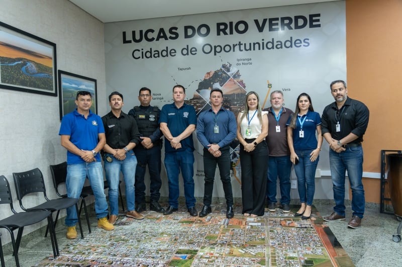 Modelo de segurança pública de Lucas do Rio Verde é apresentado a comitiva de Primavera do Leste