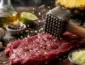 Carne dura: técnicas simples para deixar o corte macio
