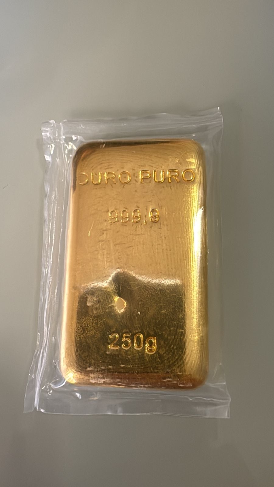 Investigação aponta movimentação de mais de R$ 5,2 milhões e negociação de aproximadamente 17,3 quilos de ouro
