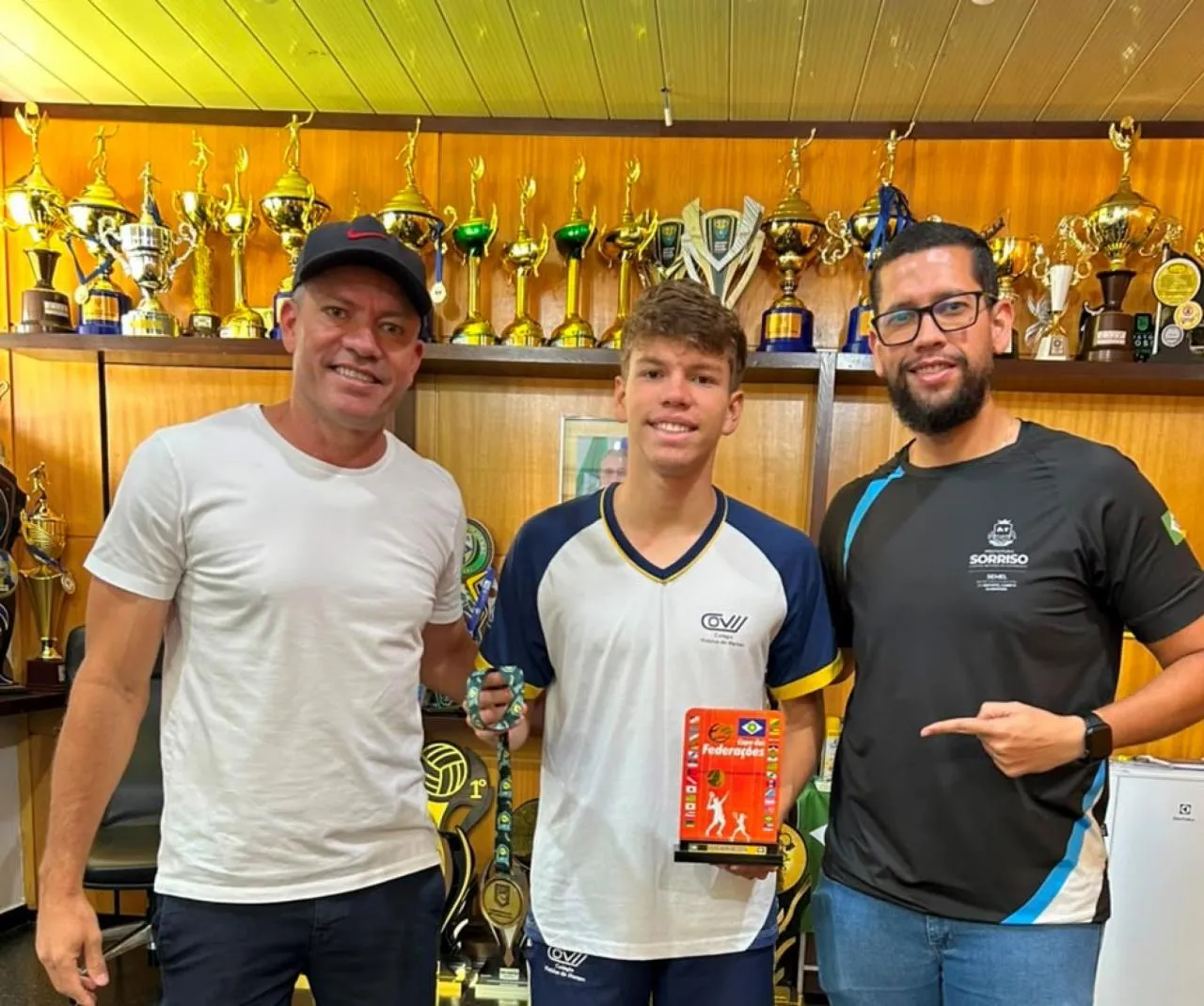 Tenista de Sorriso integra equipe campeã e conquista título inédito para Mato Grosso na Copa das Federações