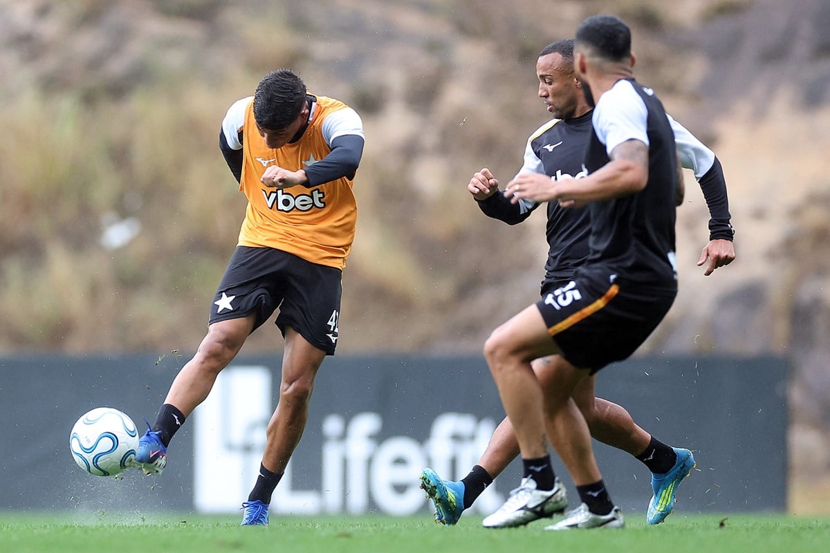 Cienciano x Botafogo: onde assistir ao vivo e prováveis escalações. Imagem: Vitor Silva/Botafogo FR