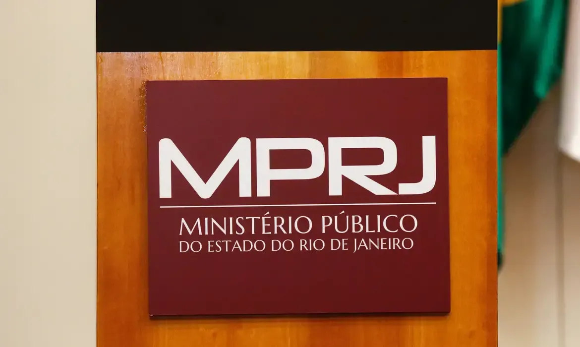 Democracia exige união contra organizações criminosas