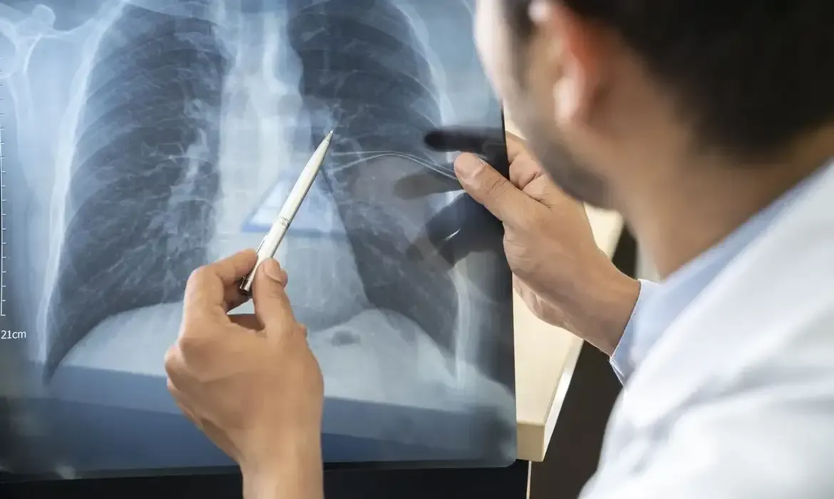 Tabagismo atinge 19% dos jovens de 16 a 24 anos