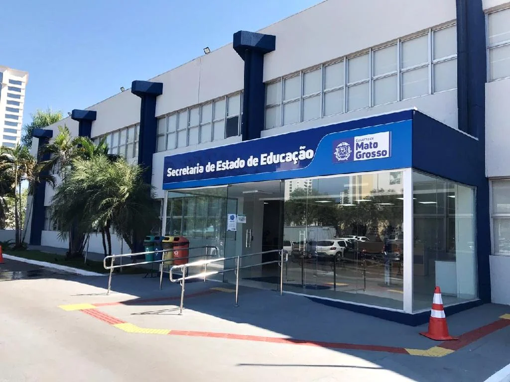 Seduc-MT abre mais de 5,5 mil vagas para Escolas Militares Tiradentes e Dom Pedro II em 2027