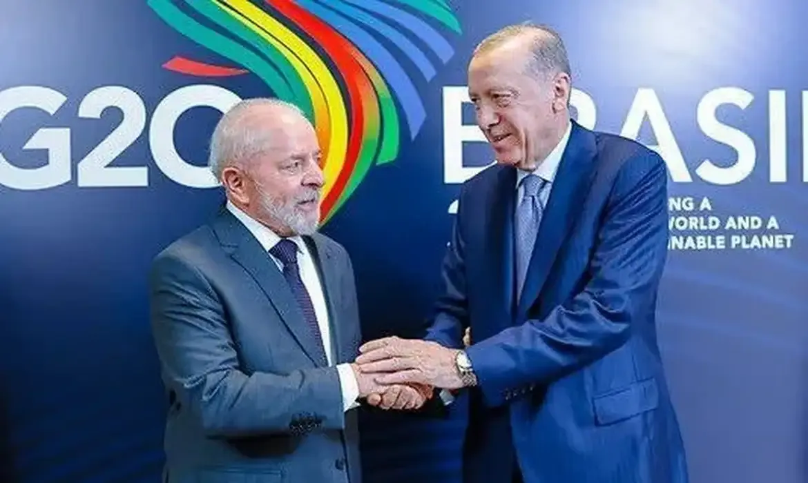 Lula e Erdogan articulam conselho entre Brasil e Turquia