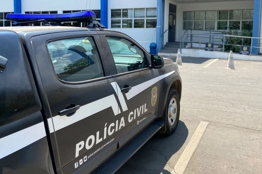 Foragido por latrocínio e violência doméstica é preso pela Polícia Civil após sequestrar ex em Barra do Garças