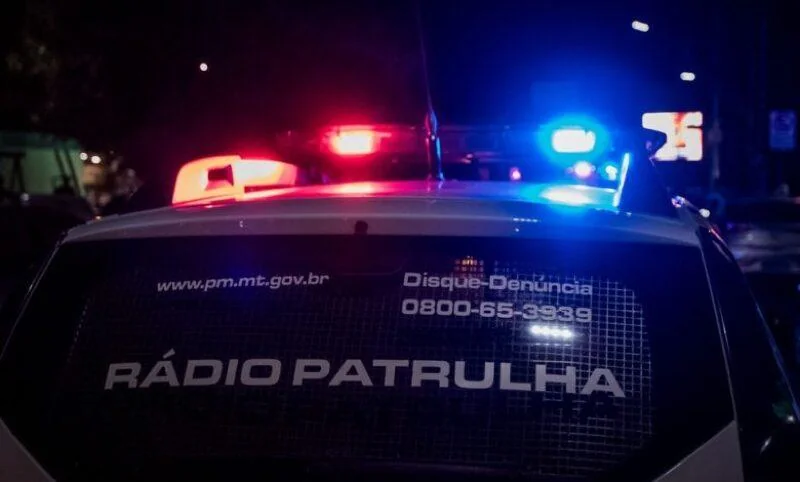 Quatro homens são presos em flagrante por provocar incêndio intencional em vegetação às margens de estrada em Nova Santa Helena