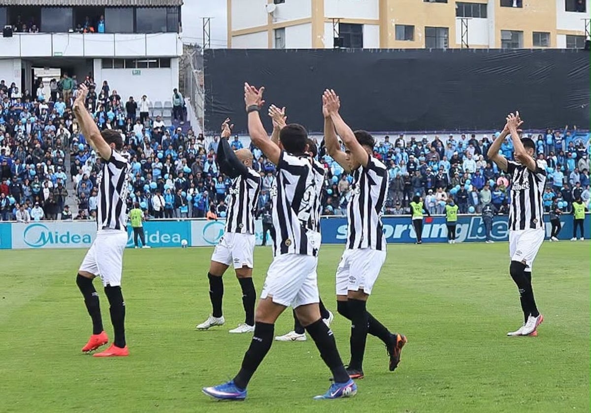 Santos x Mirassol: onde assistir, horário e escalações pelo Brasileirão. Imagem: Raul Baretta/Santos FC