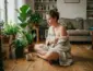 Slow living urbano: por que desacelerar virou desejo nas cidades