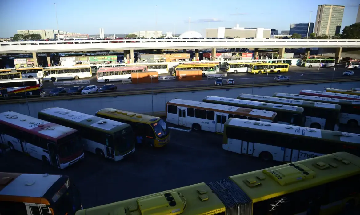 Transporte gratuito será cobrado nas eleições, diz TSE