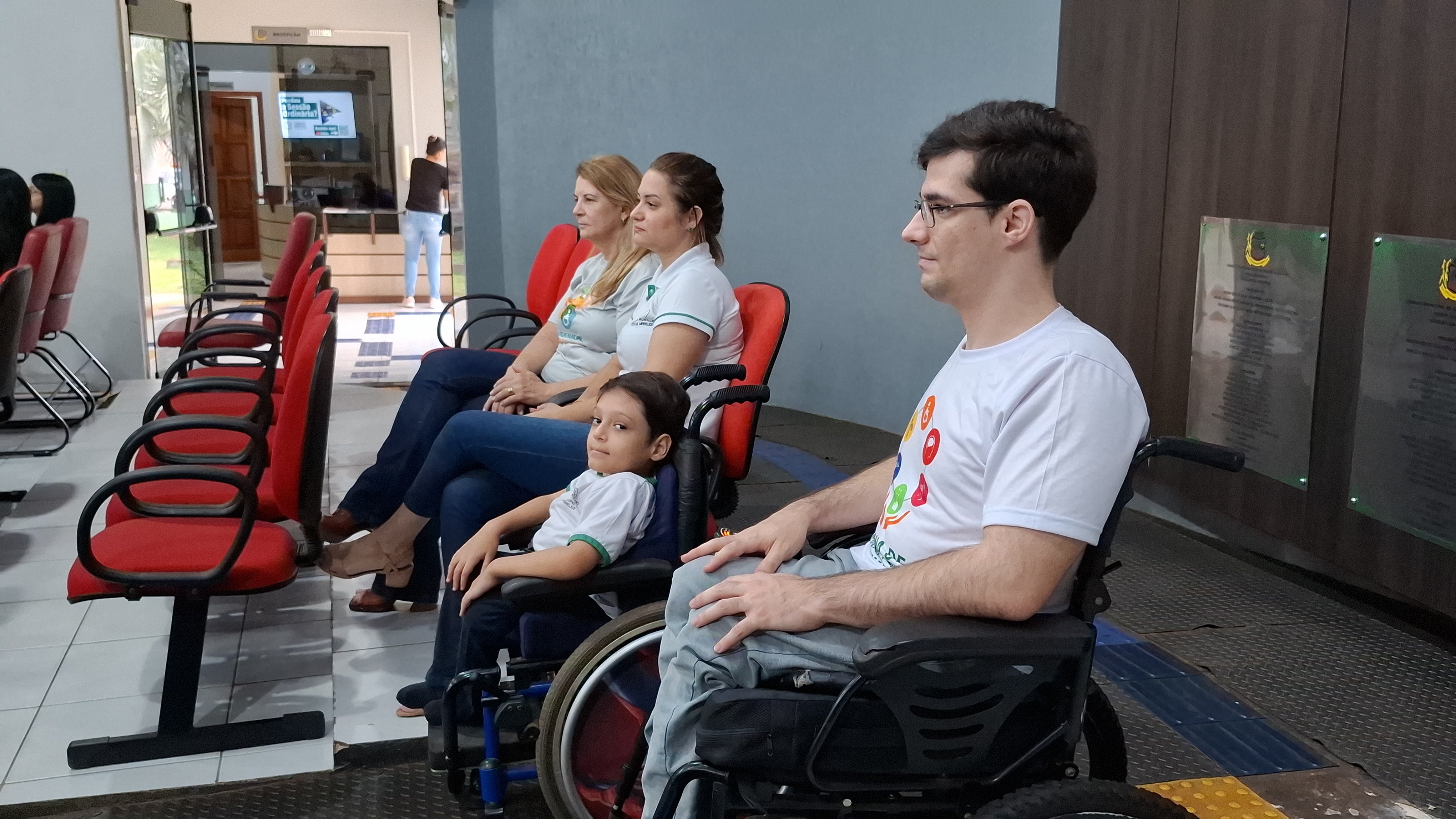 Semana de Valorização da Pessoa com Deficiência promove conscientização e debate sobre acessibilidade em Lucas do Rio Verde