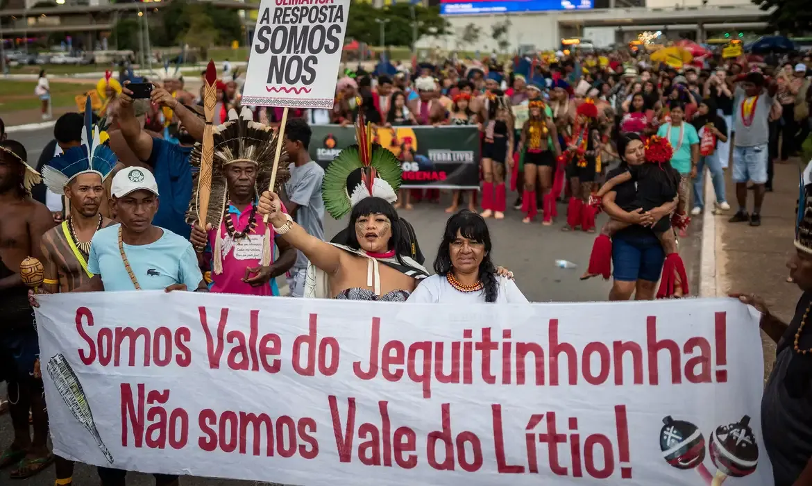 Projetos no Congresso ameaçam direitos indígenas, aponta Cimi