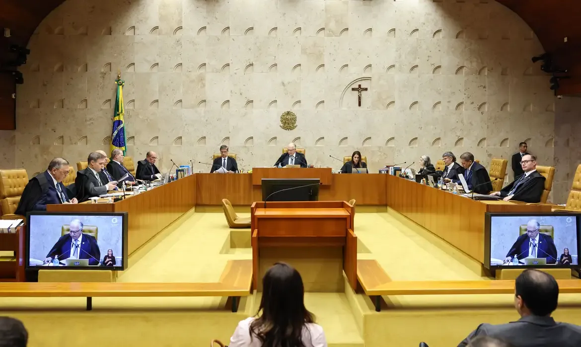 Fachin pede equilíbrio no julgamento sobre Moraes no STF