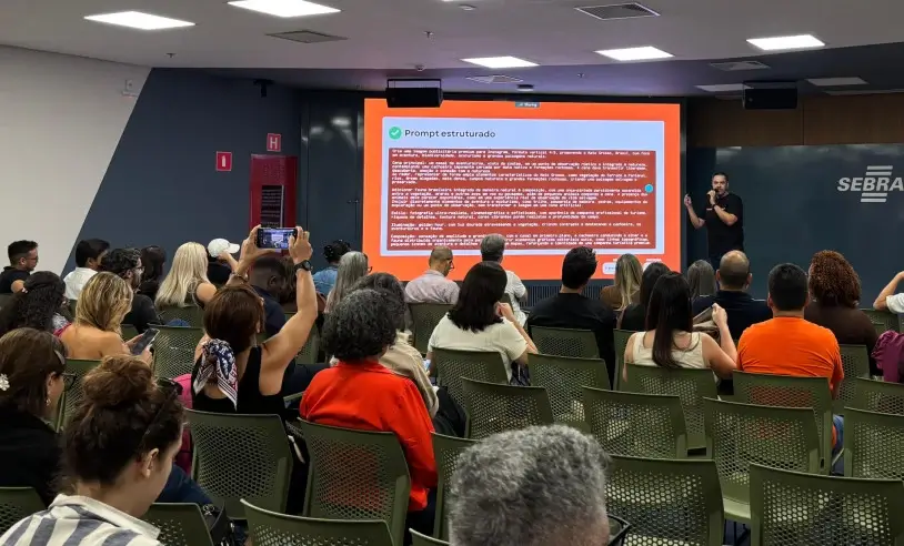 Empreendedores de turismo recebem capacitação em IA e marketing em Cuiabá