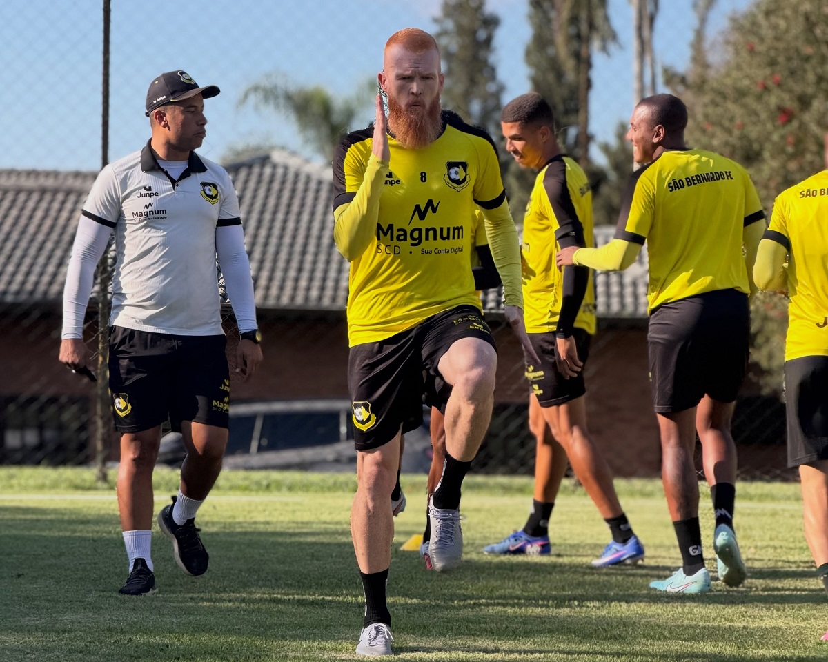 São Bernardo x Atlético-GO: onde assistir ao vivo e escalações pela Série B